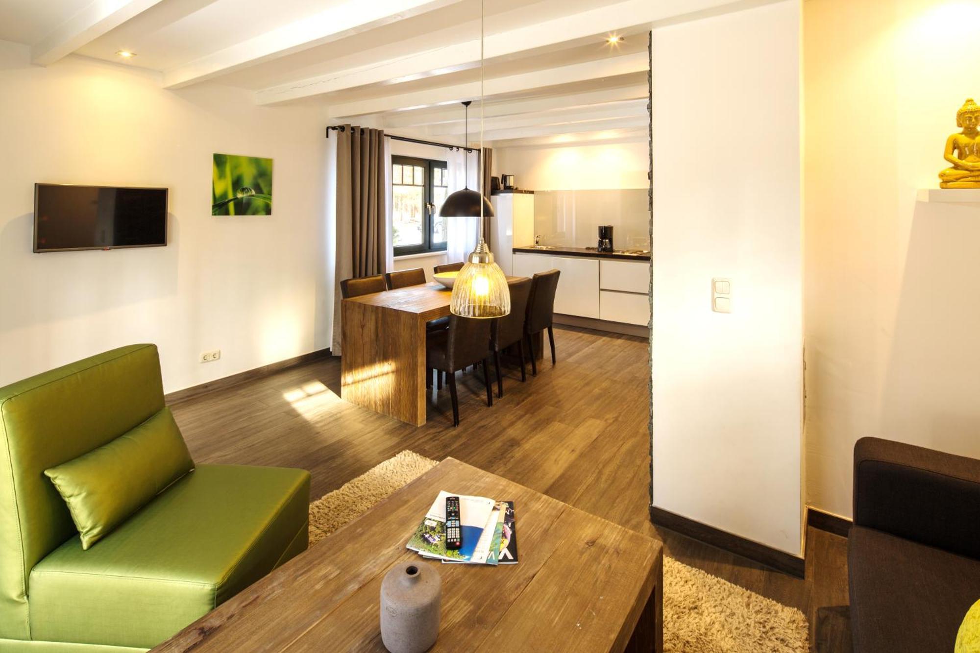 Van Der Valk Naturresort Drewitz Nossentiner Huette ภายนอก รูปภาพ