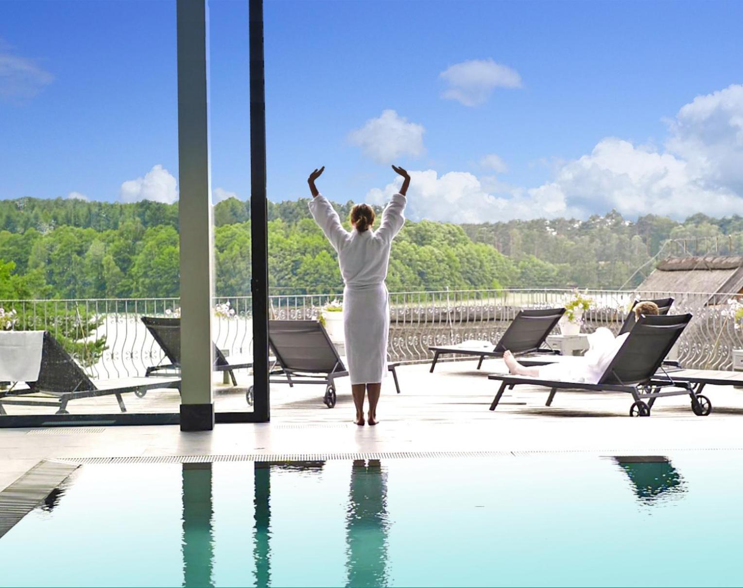 Van Der Valk Naturresort Drewitz Nossentiner Huette ภายนอก รูปภาพ