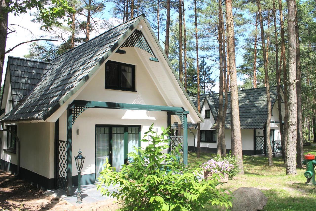 Van Der Valk Naturresort Drewitz Nossentiner Huette ภายนอก รูปภาพ
